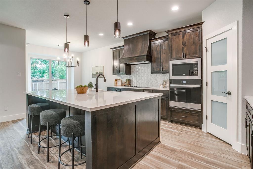 3221 NW 25th Street