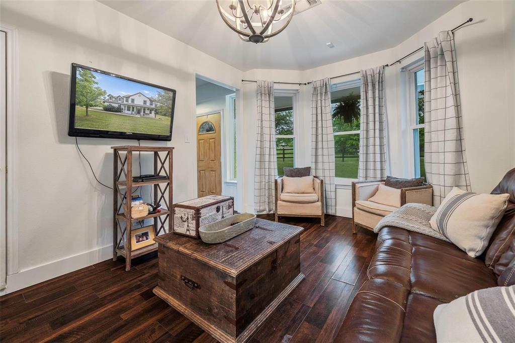 15936 County Road 566