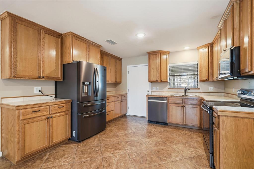 Arrowhead Estates - Clyde - Residential