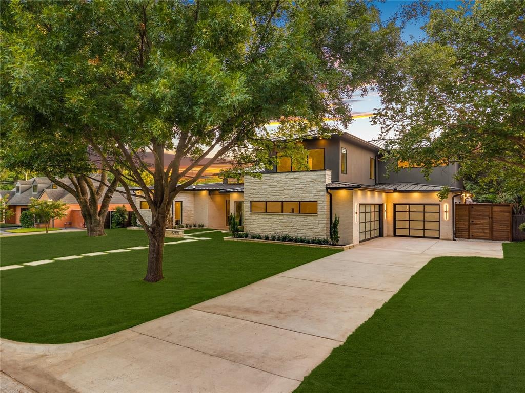 10815 Pinocchio Drive