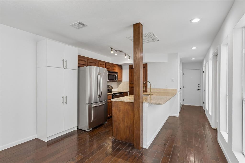 3227 Elizabeth Street