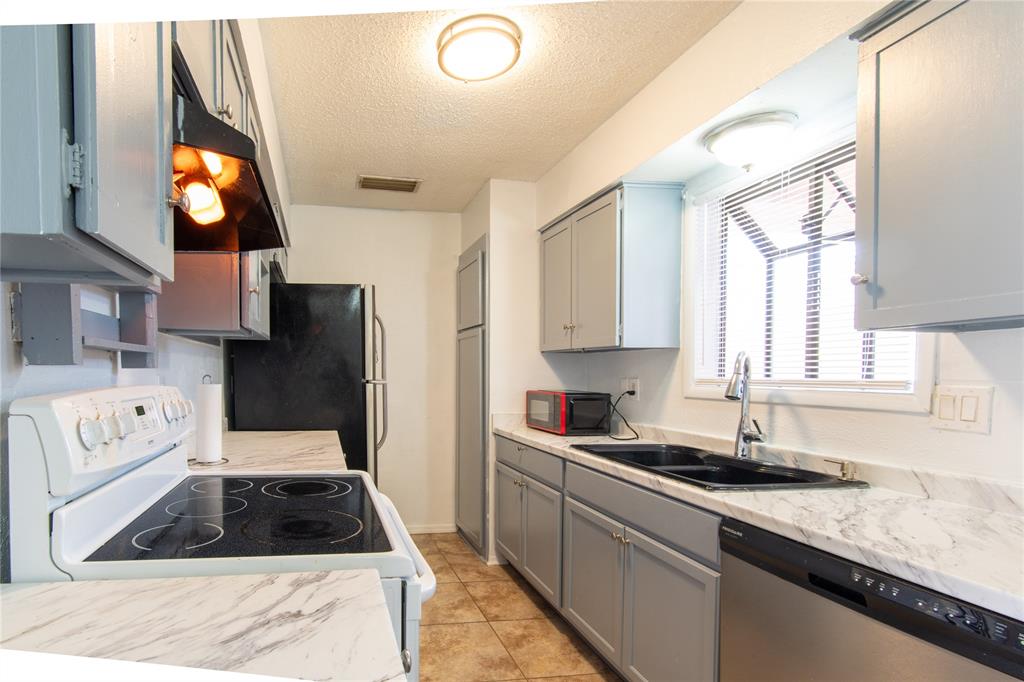 Hillside Village 2 - Residential