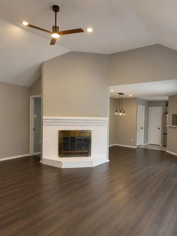 1120 Old Barn Lane