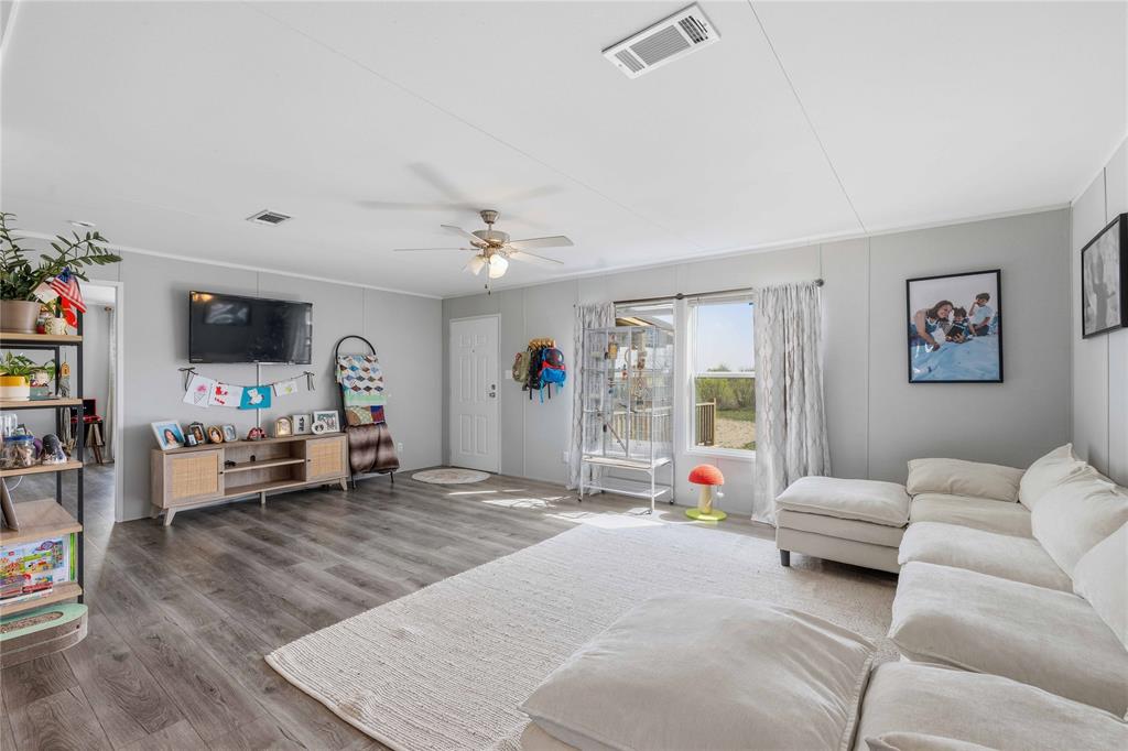 4 Oaks Ranch Estates - Residential