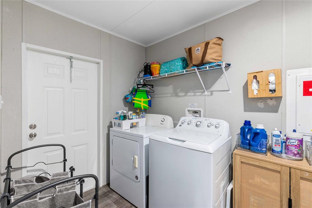 4 Oaks Ranch Estates - Residential