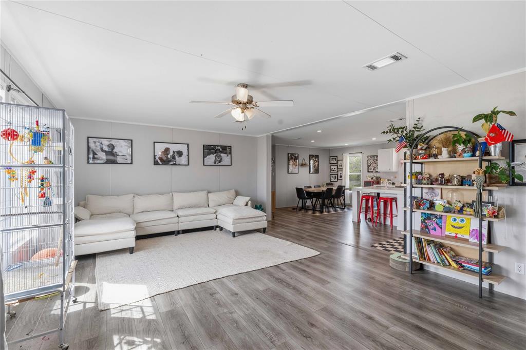 4 Oaks Ranch Estates - Residential