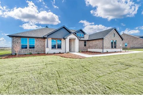 330 Big Bend Trail Valley View TX 76272