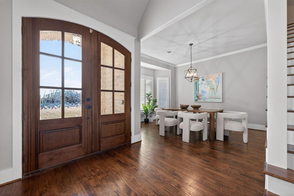 1570 Winding Creek Lane