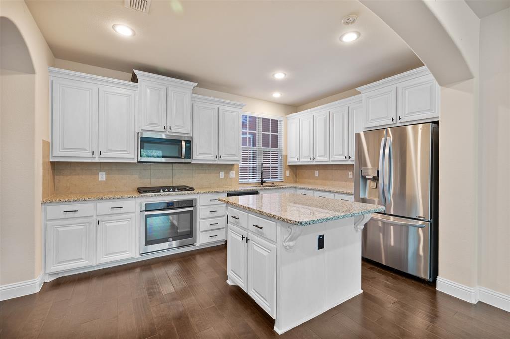 Lakeshore Village - Residential