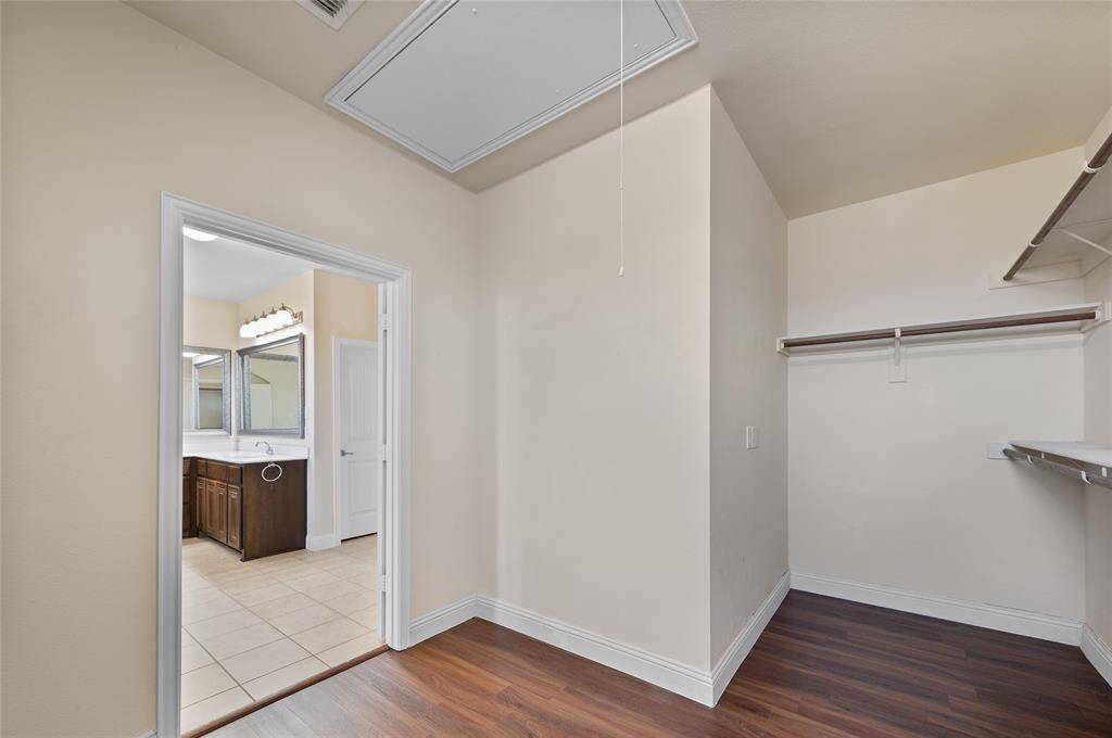 Lakeshore Village - Residential