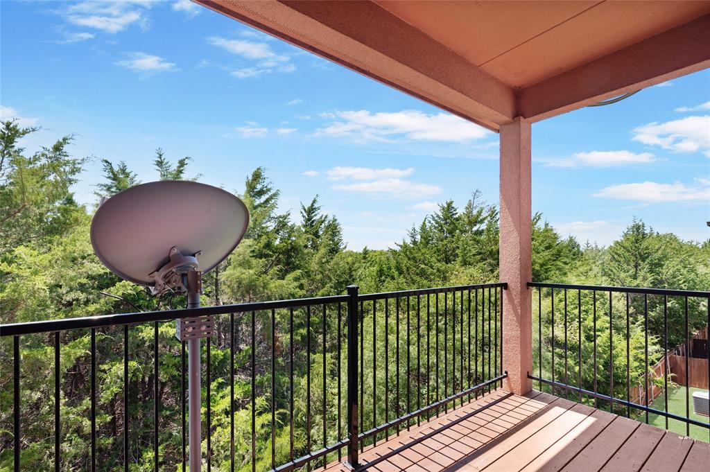 Lakeshore Village - Residential