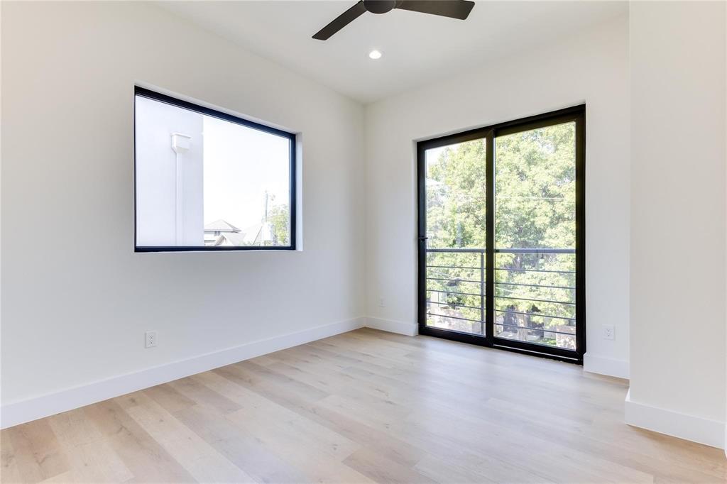 DEERE PARK - Residential