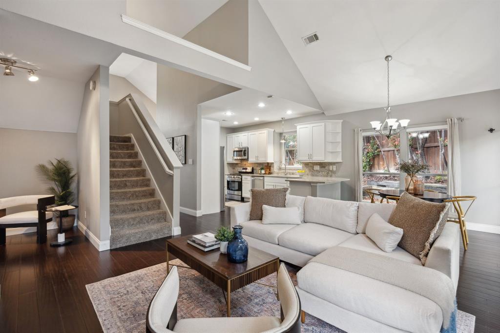 359 Kahala Drive