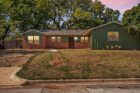810 Arthur Drive Arlington TX 76013