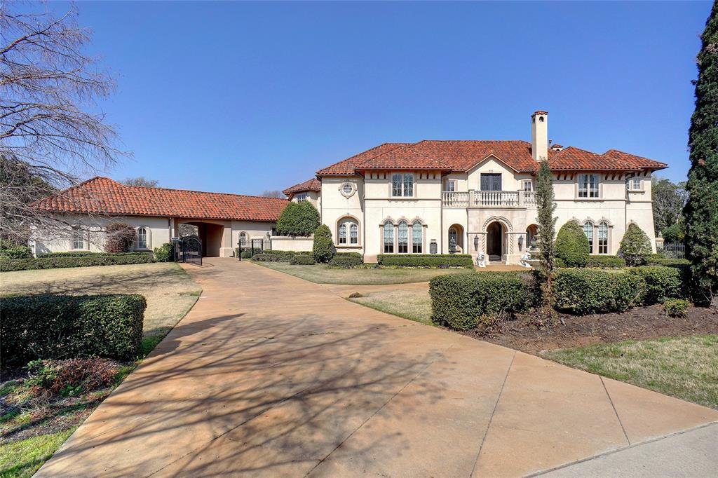 Chateau Du Lac Ph I - Residential