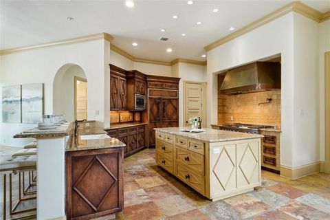 Tiny photo for 2201 La Rochelle, Flower Mound, TX 75022 (MLS # 20887204)