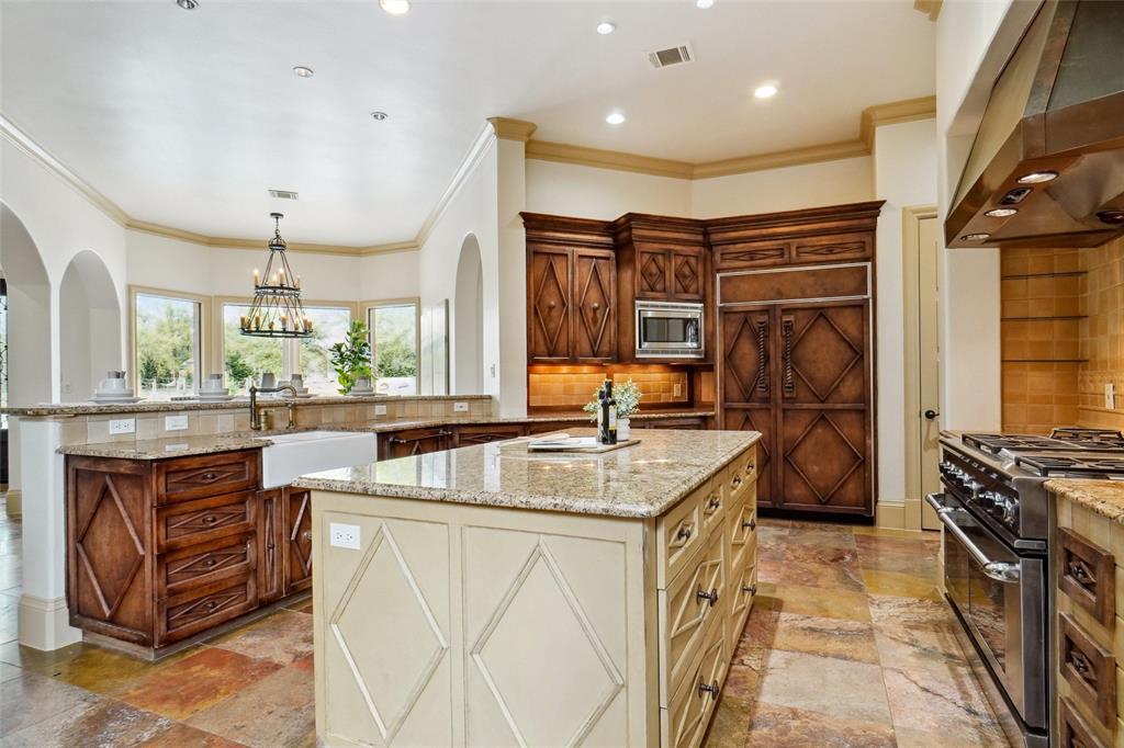 Chateau Du Lac Ph I - Residential