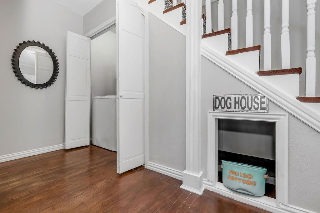 Stevens Park Village - Residential Lease