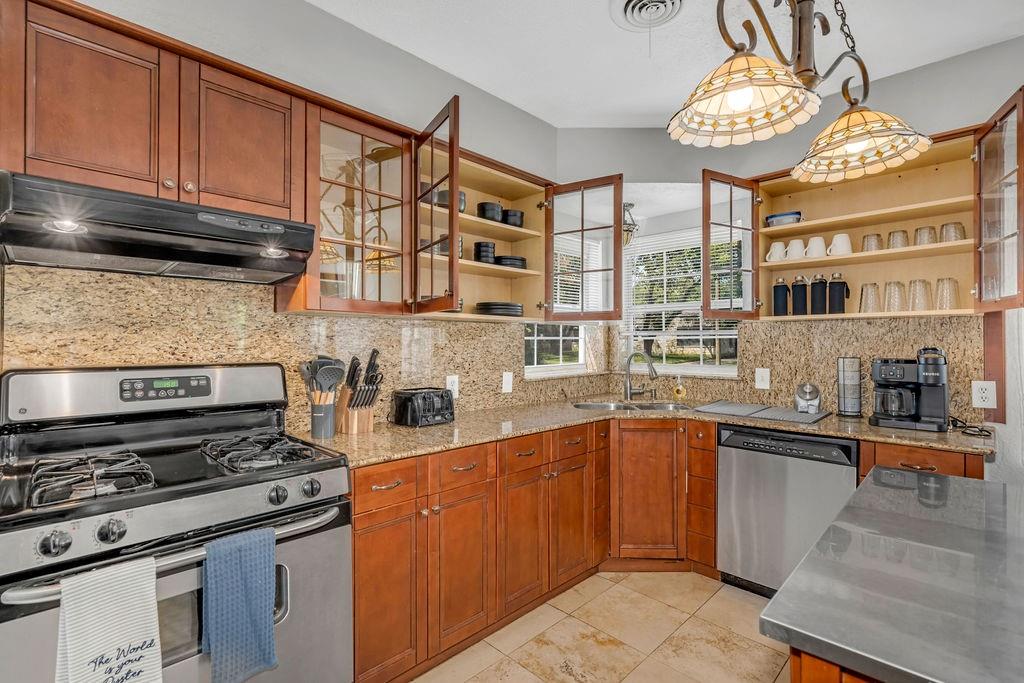 Stevens Park Village - Residential Lease