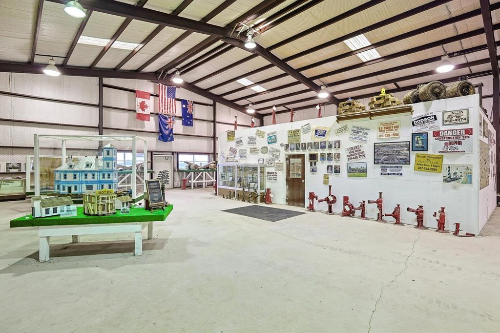 unknown - Commercial Sale