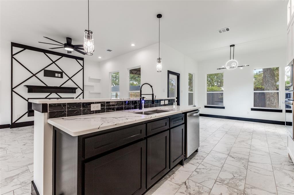 Country Club Shores - Residential