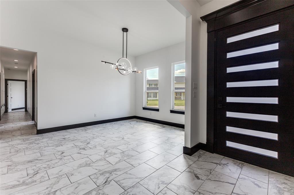 Country Club Shores - Residential