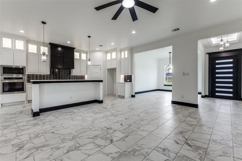 Country Club Shores - Residential