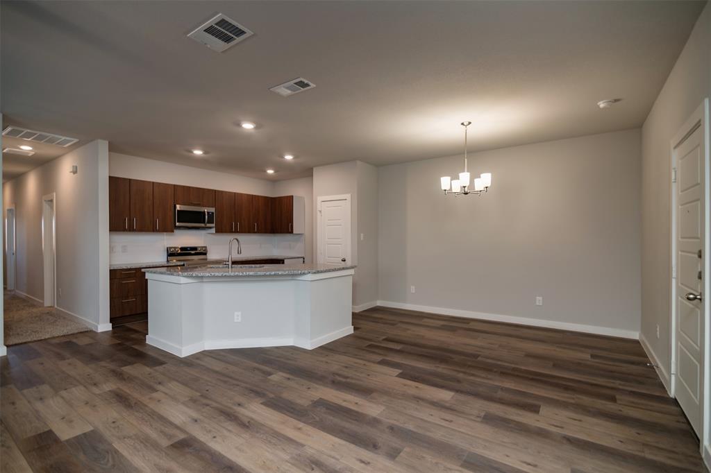 Heritage Hills Estates Phase One - Residential Lease