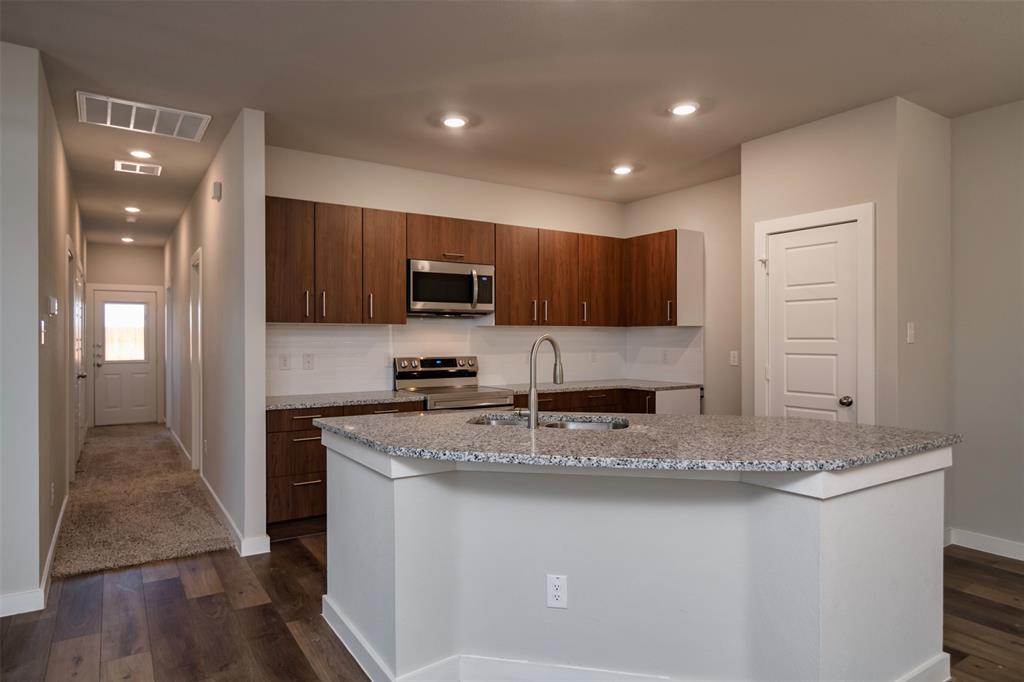 Heritage Hills Estates Phase One - Residential Lease