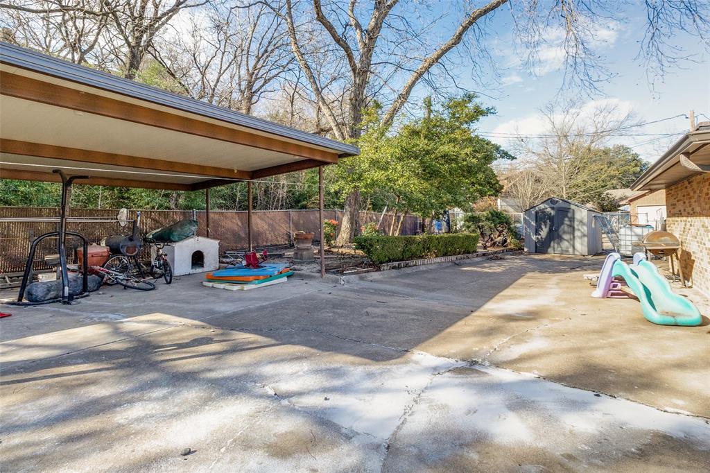 OAK PARK ESTATES - Residential