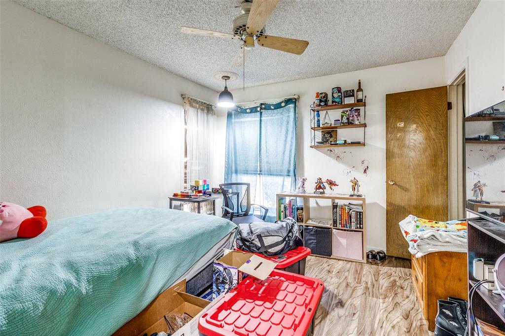 OAK PARK ESTATES - Residential