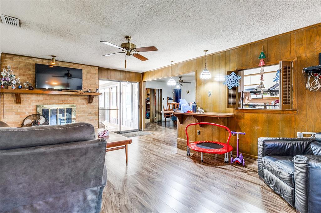 OAK PARK ESTATES - Residential