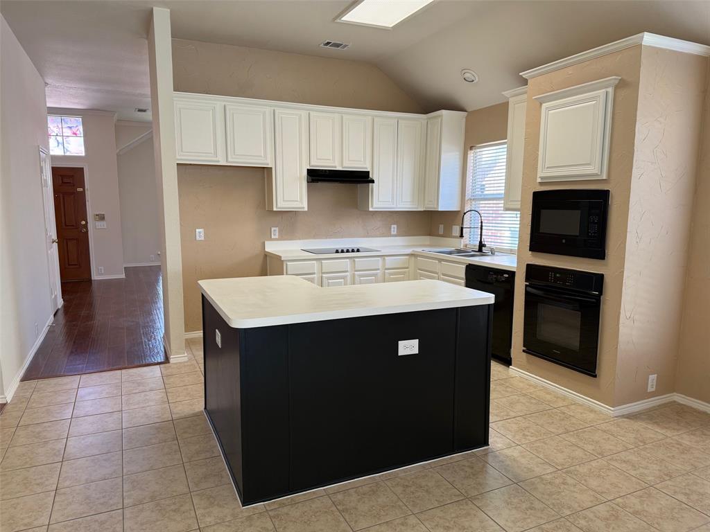 5917 SANDALWOOD Drive