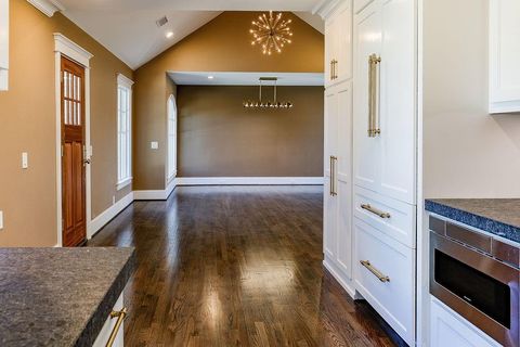 Tiny photo for 5230 Homer Street, Dallas, TX 75206 (MLS # 21195320)