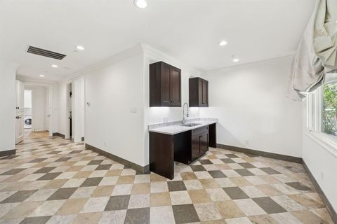 Tiny photo for 480 E Jeter Road, Bartonville, TX 76226 (MLS # 21045363)