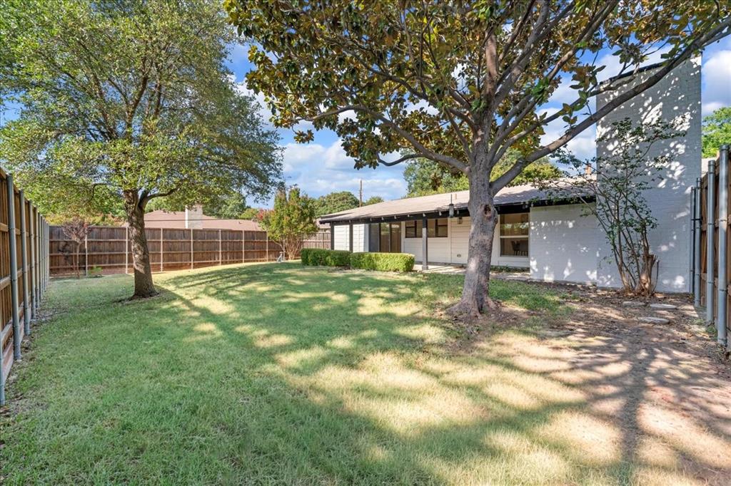 6631 Hunters Ridge Drive