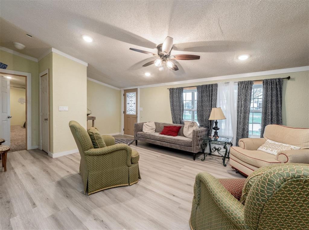 8591 W Ridge Drive - Photo 4