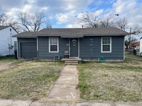 A home in Cleburne