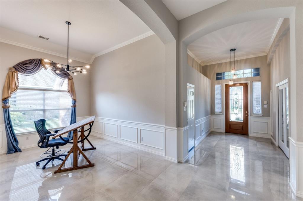 3905 Blackjack Oak Lane