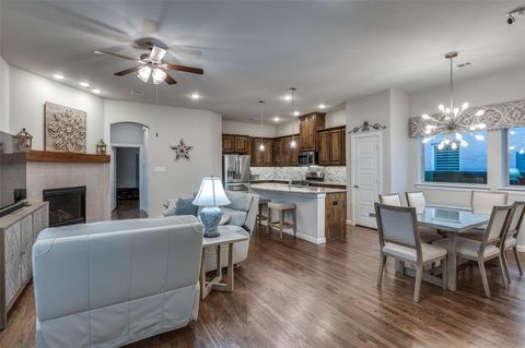 Tiny photo for 1710 Green Jasper Place, Arlington, TX 76005 (MLS # 21197041)