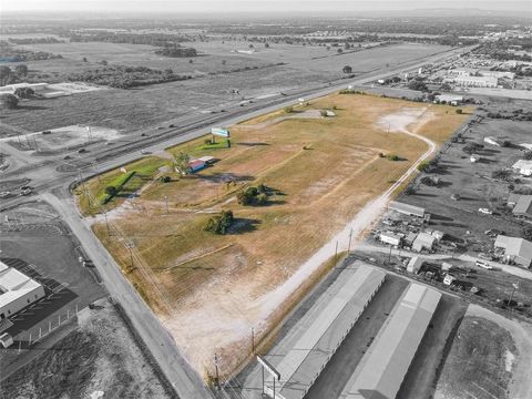 5284 E Highway 377 Granbury TX 76049