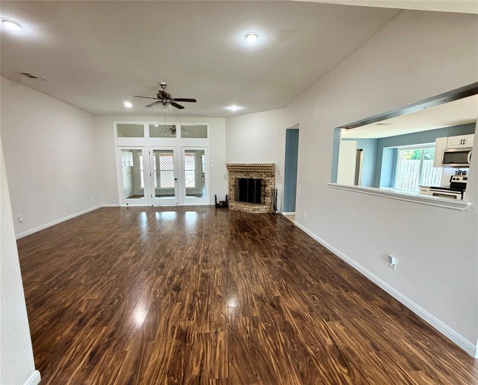 7102 Lyons Road