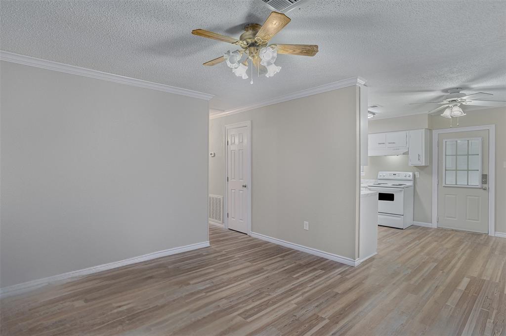 Swan Lake - Residential