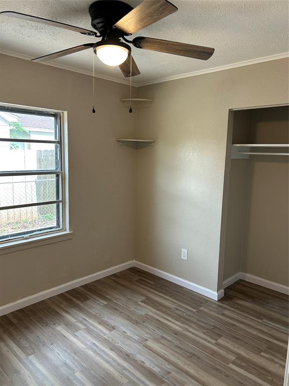 Swan Lake - Residential