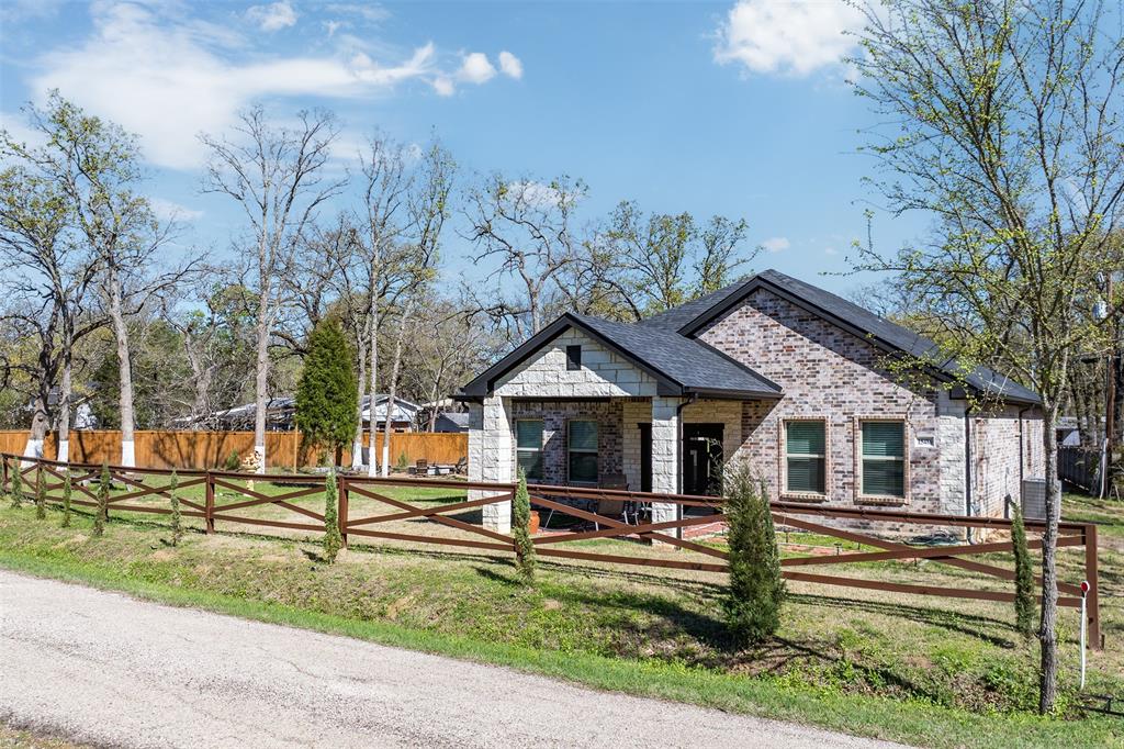 Point La Vista - Residential