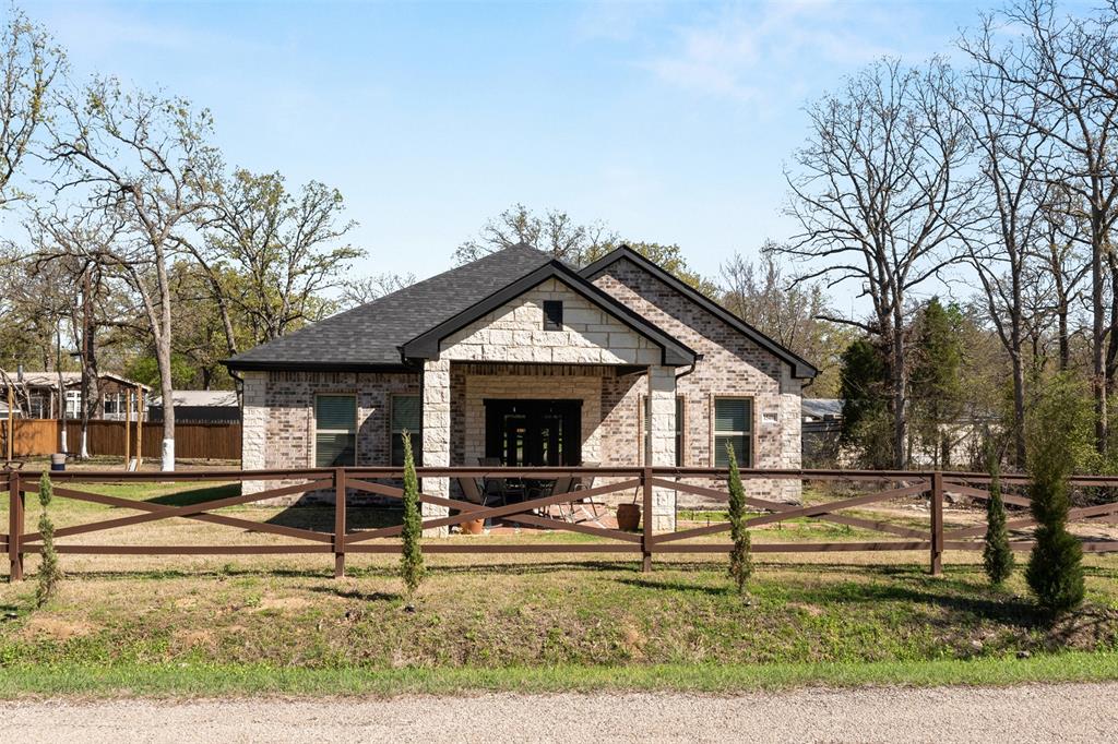 Point La Vista - Residential