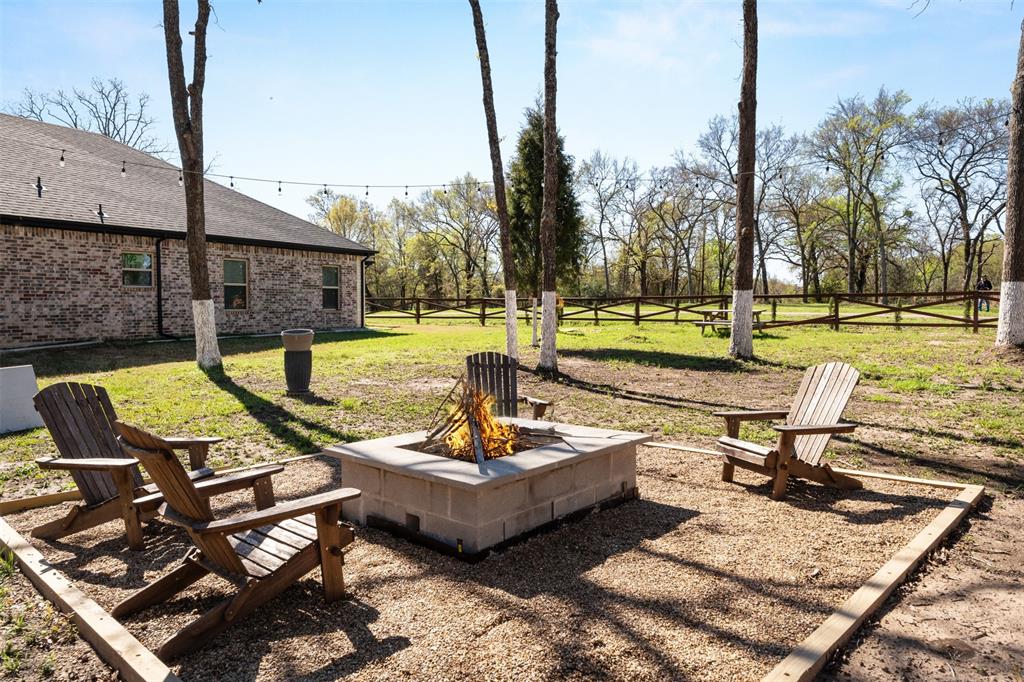 Point La Vista - Residential