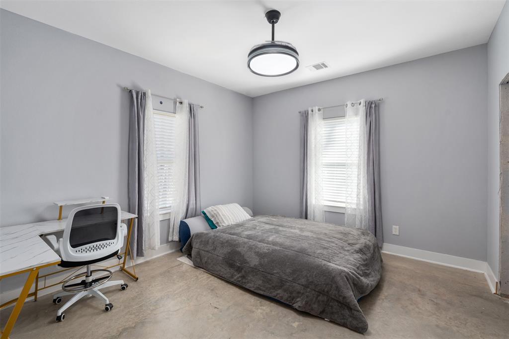 Point La Vista - Residential