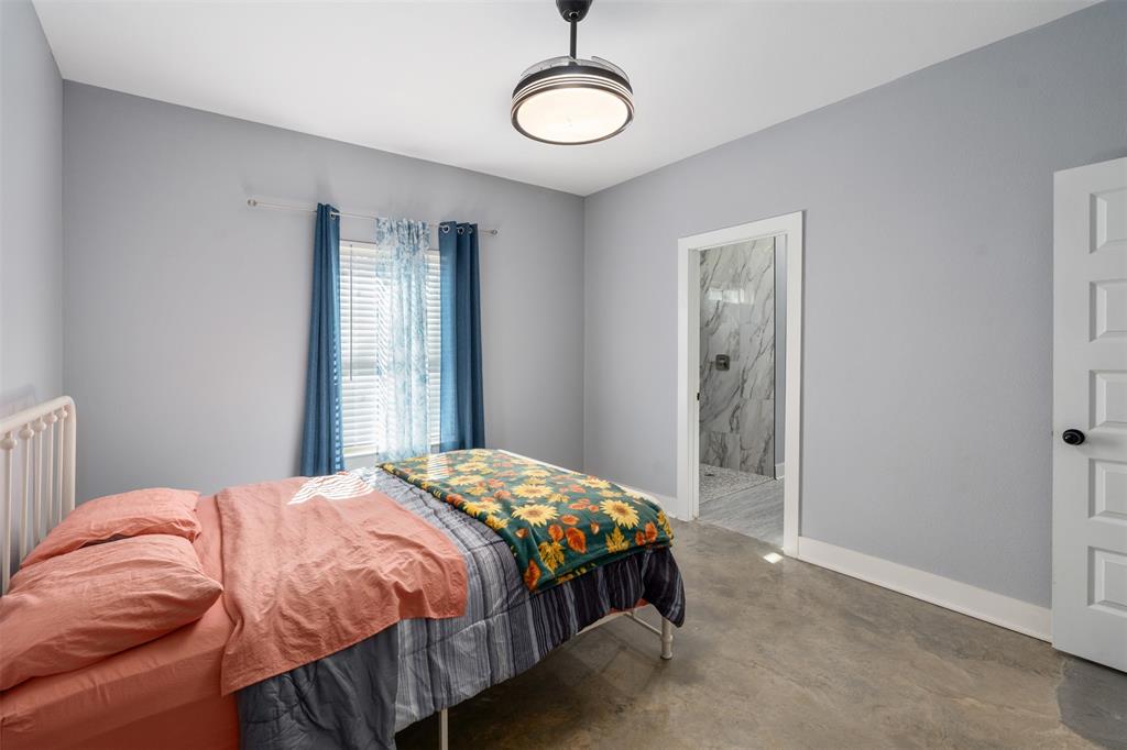 Point La Vista - Residential