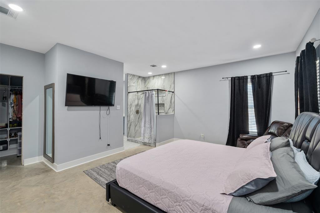 Point La Vista - Residential